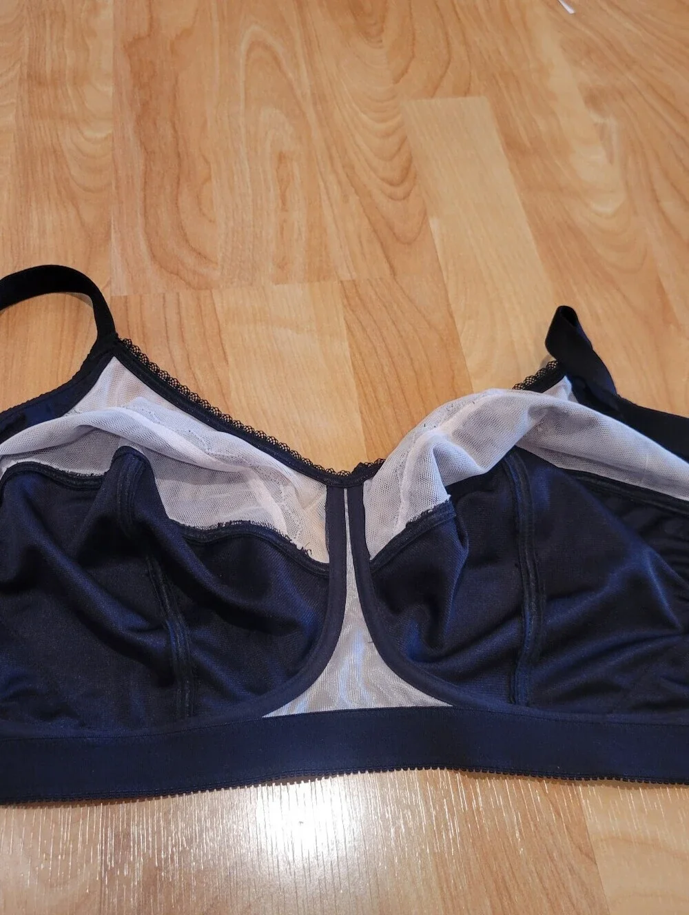 Wacoal Retro Chic Wire Free Bra Black Lace Size 40H